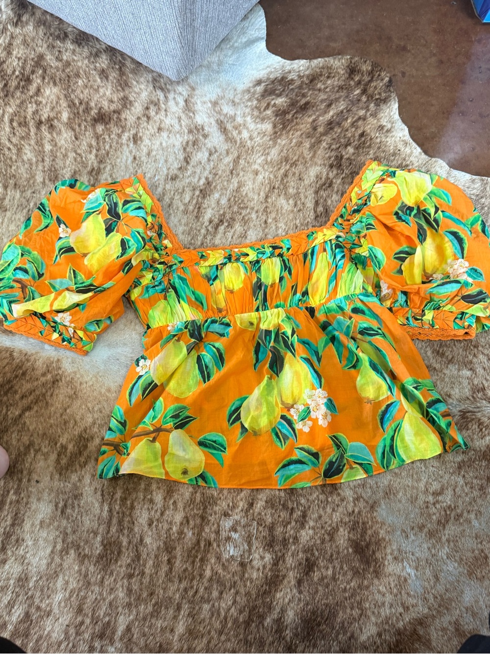 FARM‎ Rio Chic Pears Orange Puff Sleeve Blouse Top Womens Large NWT